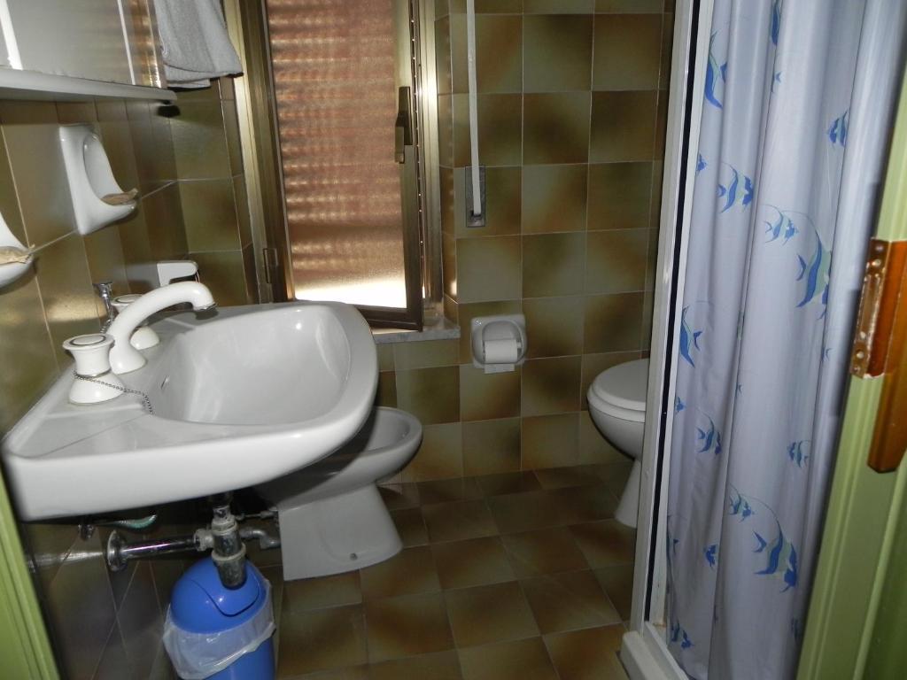 Hotel Fjby Калазетта Екстер'єр фото